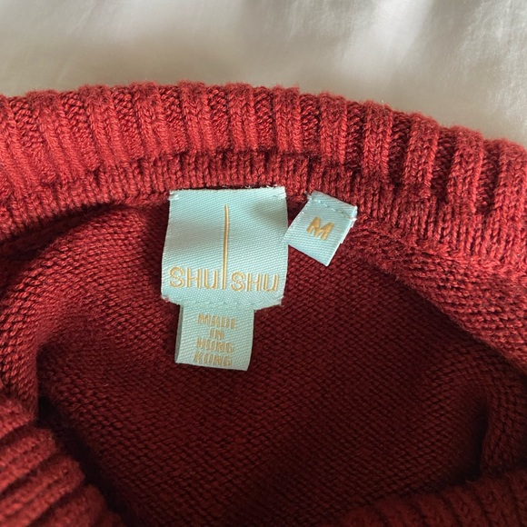 Turtleneck Sweater - Picture 4 of 4